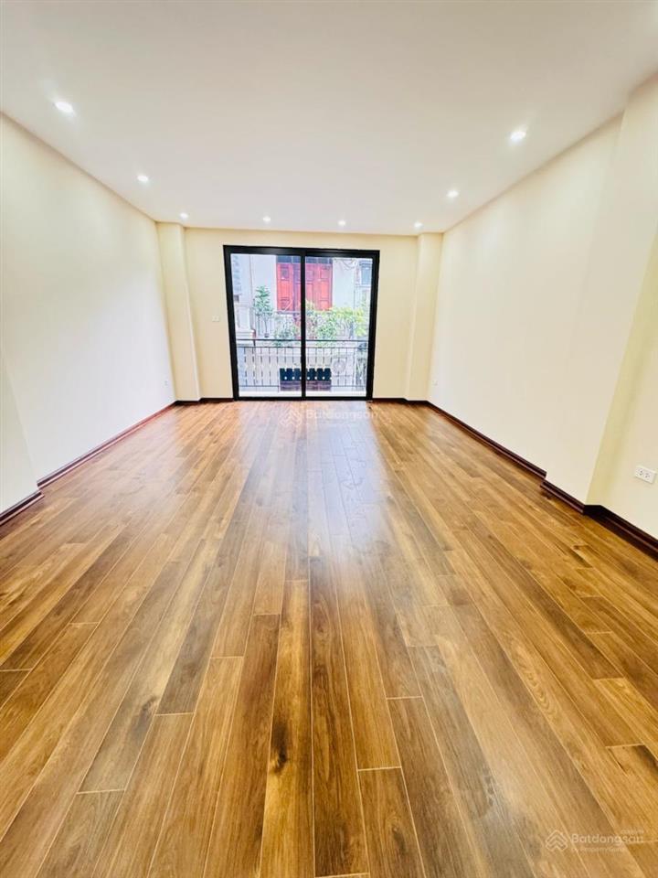 Bán nhà đống đa 45m2, 6 tầng, mt 5.4m, 14.6 tỷ gara ô tô lô góc thang máy  0368 176 ***