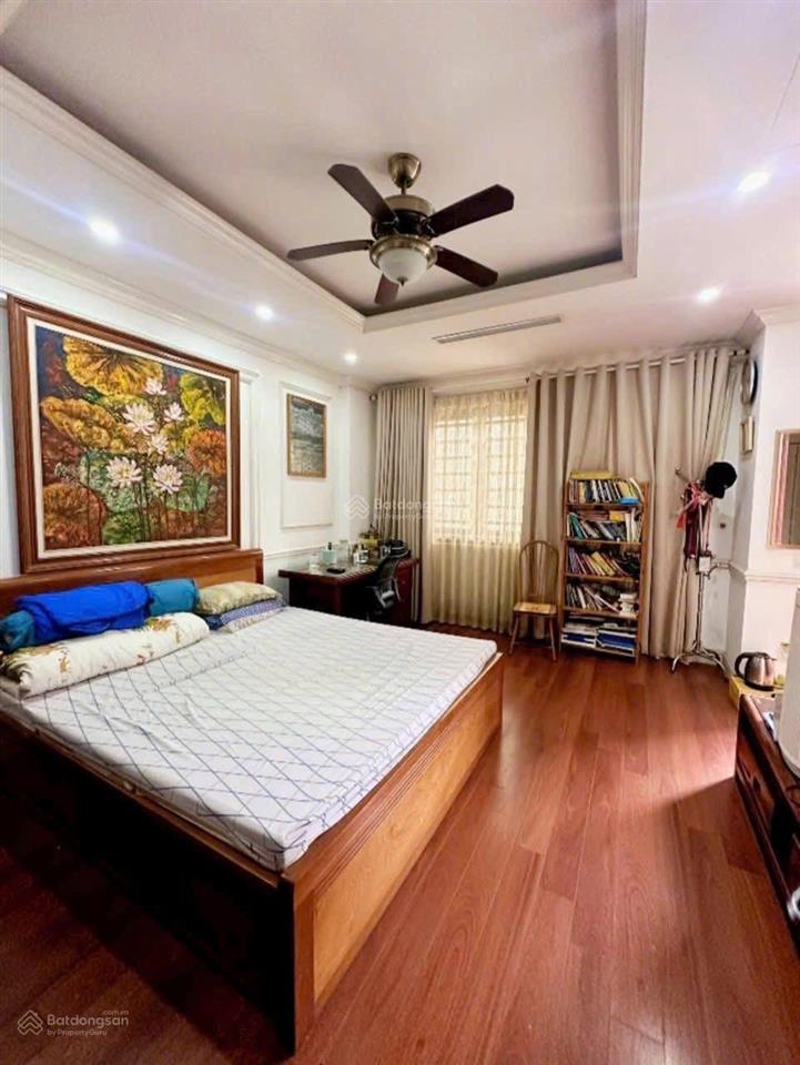 Bán nhà 1150 đường láng  lô góc 45m2  6 tầng thang máy  kinh doanh online  ô tô vào nhà 14.6 tỷ