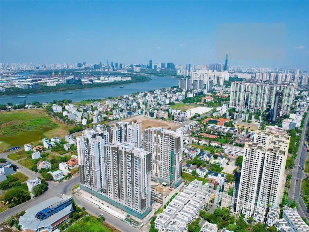Tôi cần tiền bán gấp thu hồi vốn căn 2pn, 69m2, nội khu, view biệt thự đẹp