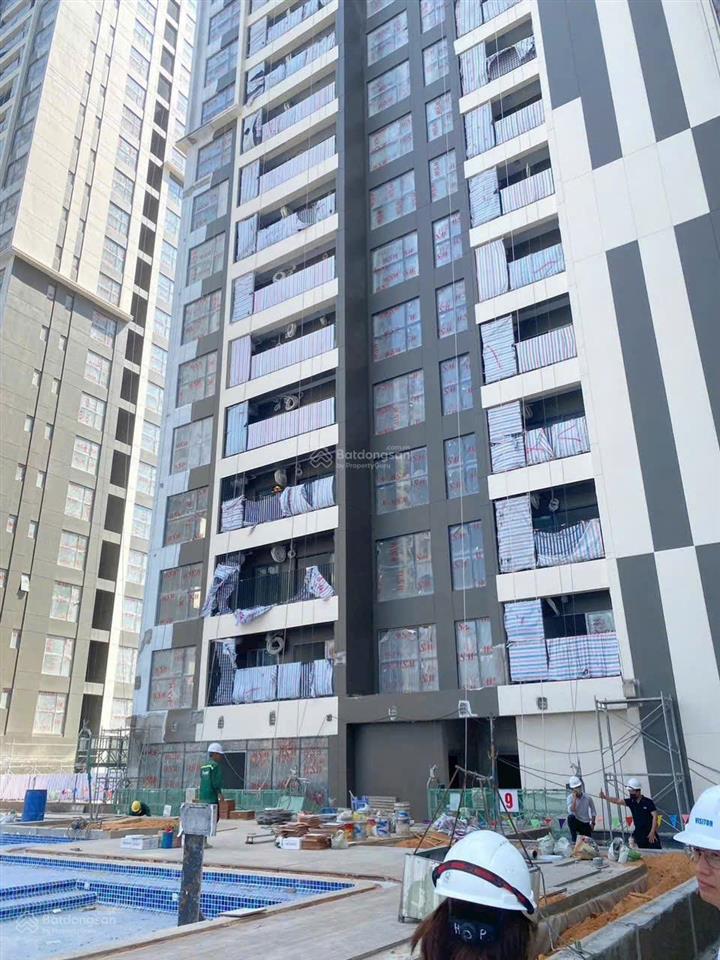 Cần tiền bán rẻ hơn thị trường 350 triệu căn 2pn victoria village