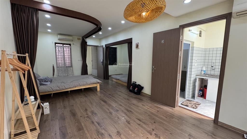 Căn tập thể đẹp, ở luôn  cho thuê 15tr phố phan chu trinh  lý thường kiệt