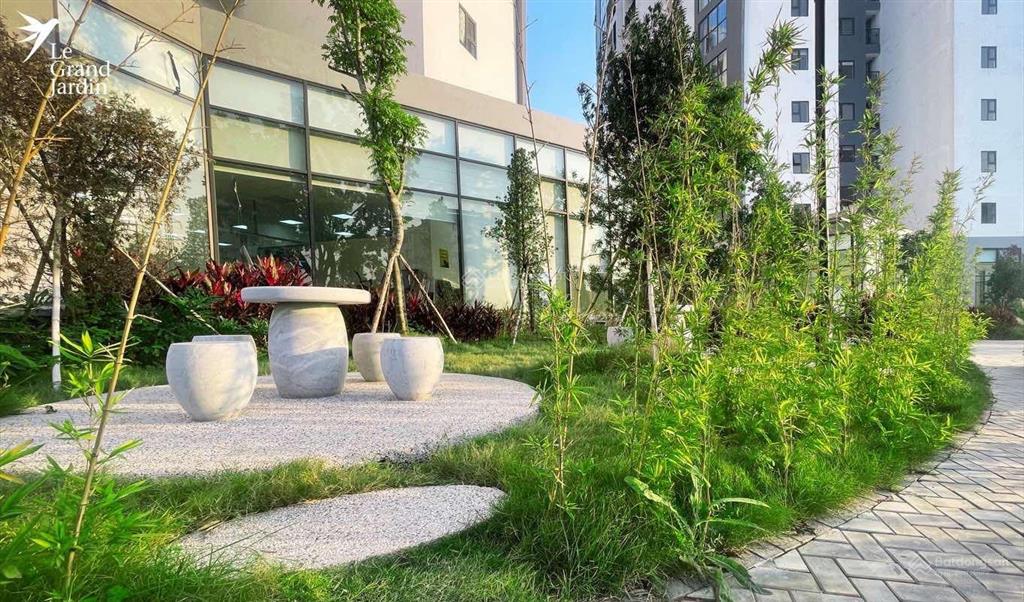 Bán căn hộ góc 106m2 tòa l1 le grand jardin sài đồng  full nt cao cấp sẵn sổ giao dịch