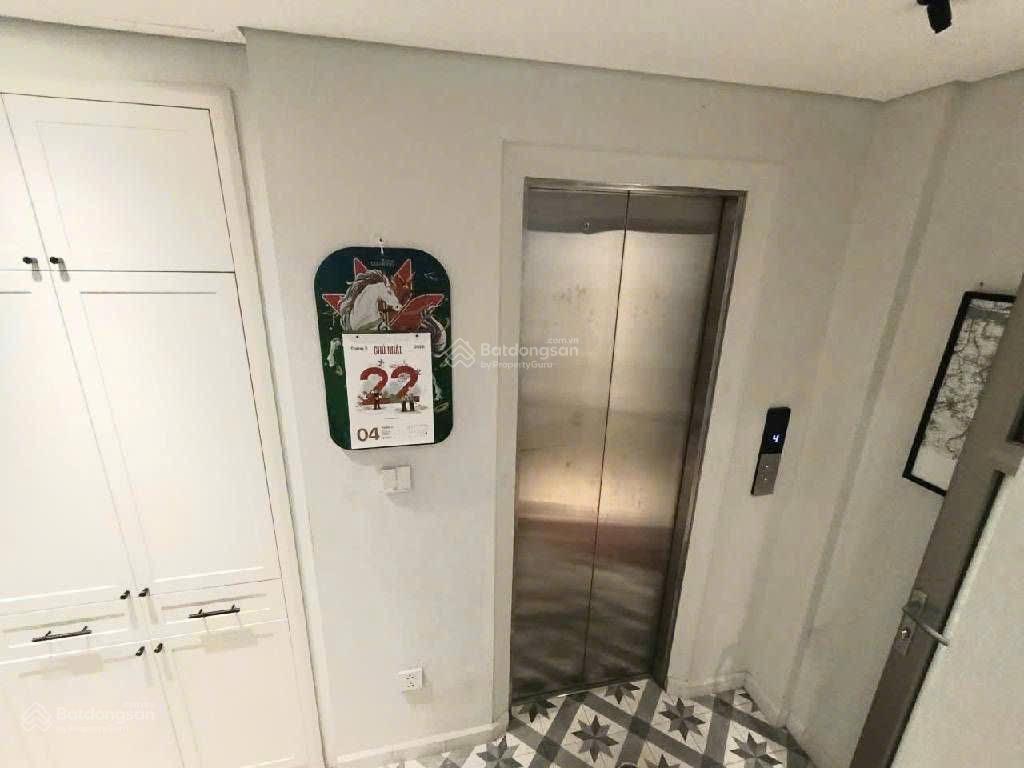 11 tỷ hào nam lô góc 2 mặt tiền ô tô sát nhà 35mx6 tầng thang máy tặng full nội thất