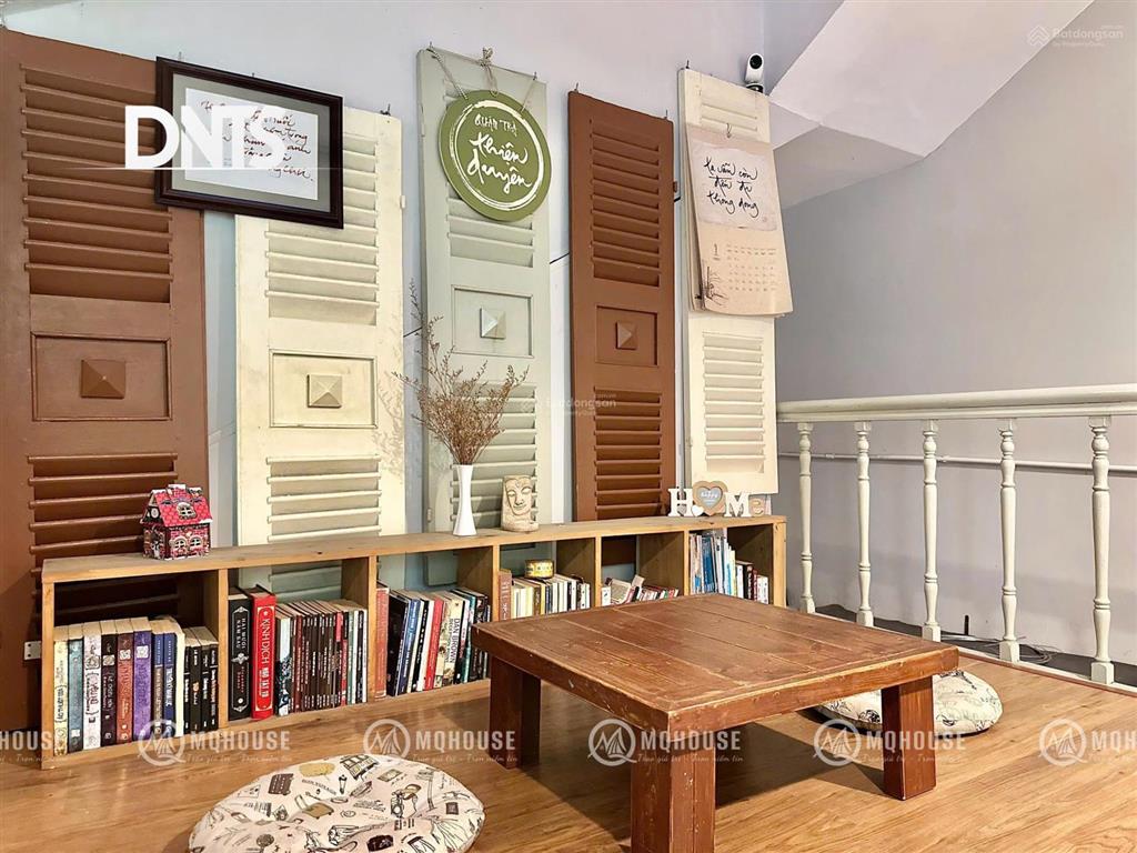 Cho thuê căn hộ ban công lớn45m2 view thoáng đẹp đường rộng oto hoàng sa ngay cầu bông quận 1