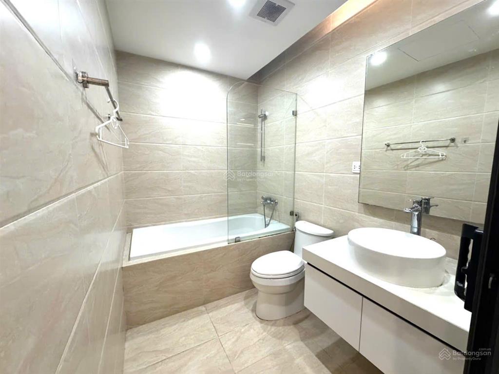 Chính chủ bán căn 24t3 thanh xuân complex  lê văn thiêm 123m2, 3n 2vs, full nội thất, có slot ôtô