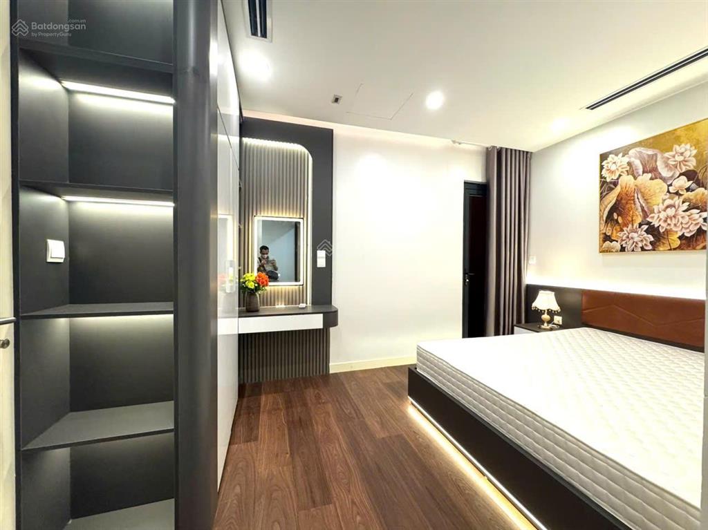 Chính chủ bán cc ban cơ yếu chính phủ 70m², 2n2vs, full nội thất view hồ thanh xuân giá 6,9 tỷ