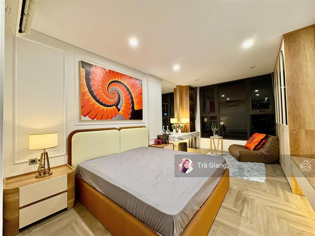 Giảm sốc 1 tỷ! căn hoa hậu bohemia 136m² 3n2vs full nội thất sang, có slot ô tô, ở ngay