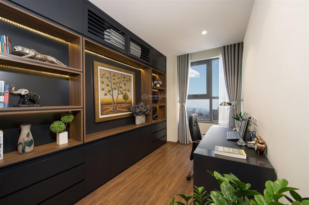 Giảm sốc 1 tỷ! căn hoa hậu bohemia 136m² 3n2vs full nội thất sang, có slot ô tô, ở ngay