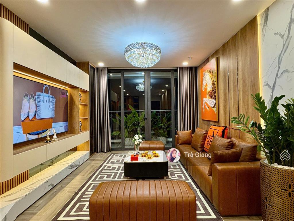 Giảm sốc 1 tỷ! căn hoa hậu bohemia 136m² 3n2vs full nội thất sang, có slot ô tô, ở ngay