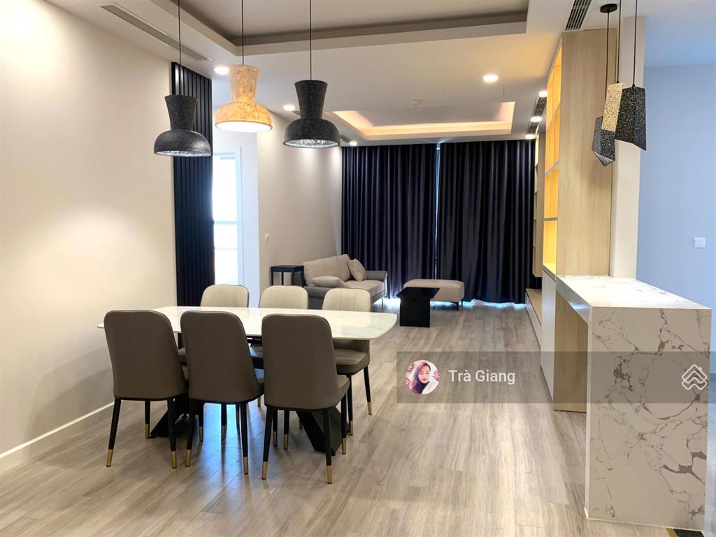 Bán căn hoa hậu brg 25 lê văn lương 107m2, 3pn2wc full nội thất hiện đại, có slot ô tô, giá đầu tư