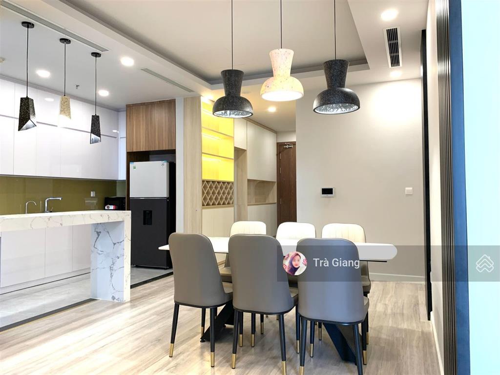 Bán căn hoa hậu brg 25 lê văn lương 107m2, 3pn2wc full nội thất hiện đại, có slot ô tô, giá đầu tư