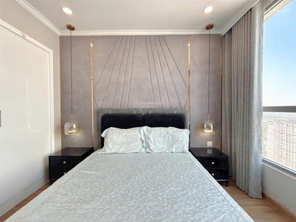 Bán căn hoa hậu brg 25 lê văn lương 107m2, 3pn2wc full nội thất hiện đại, có slot ô tô, giá đầu tư