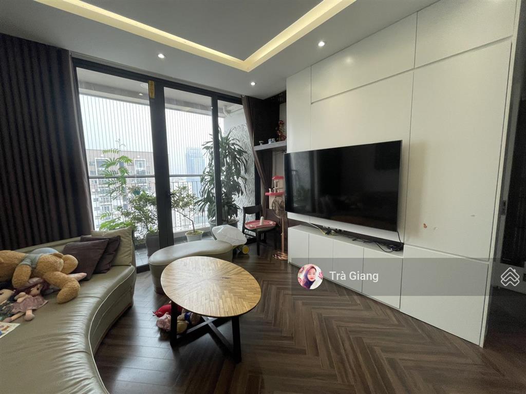 Giảm sốc 500tr! giá thật tòa hei tower điện lực 100m² 3n2vs, full nội thất, bc siêu rộng giá 8,6 tỷ