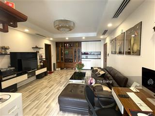 Hiếm! căn duy nhất tại hà nội center point  lê văn lương 65m2, 2pn2vs, full ánh sáng, có slot ôtô