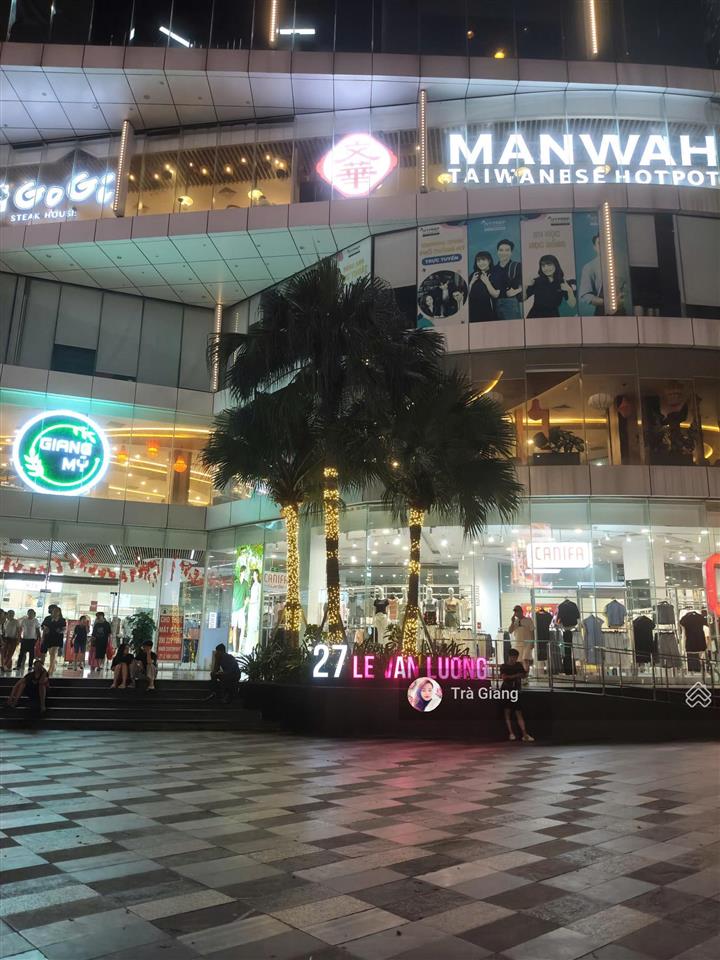 Hiếm! căn duy nhất tại hà nội center point  lê văn lương 65m2, 2pn2vs, full ánh sáng, có slot ôtô