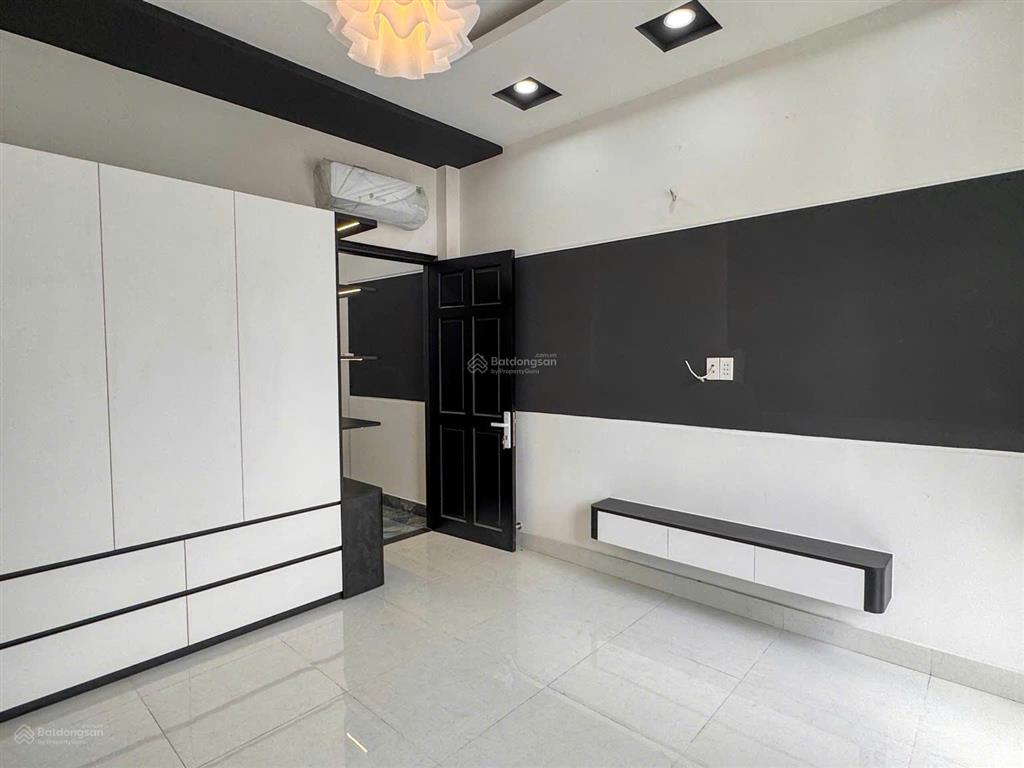 Bán nr đẹp ở bình hưng hòa, giá 6,38 tỷ, diện tích 47m2, 4pn, 3wc
