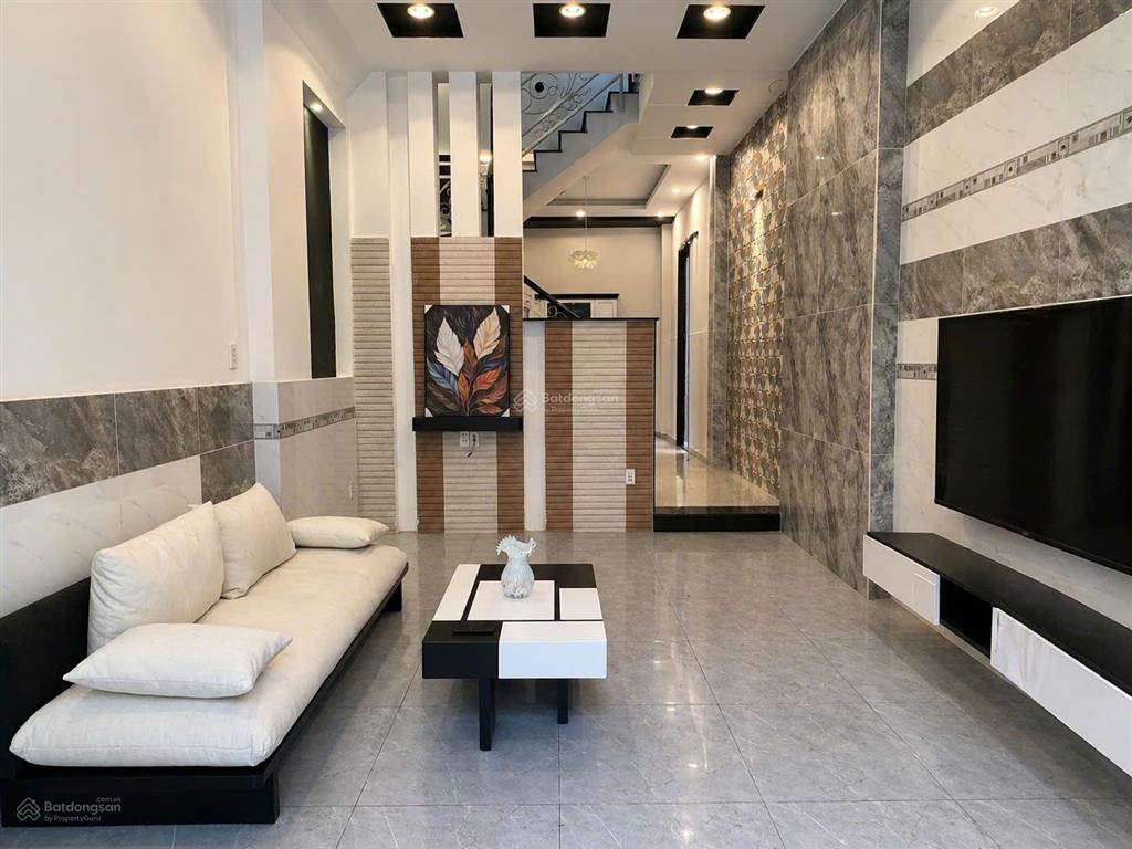 Bán nr đẹp ở bình hưng hòa, giá 6,38 tỷ, diện tích 47m2, 4pn, 3wc
