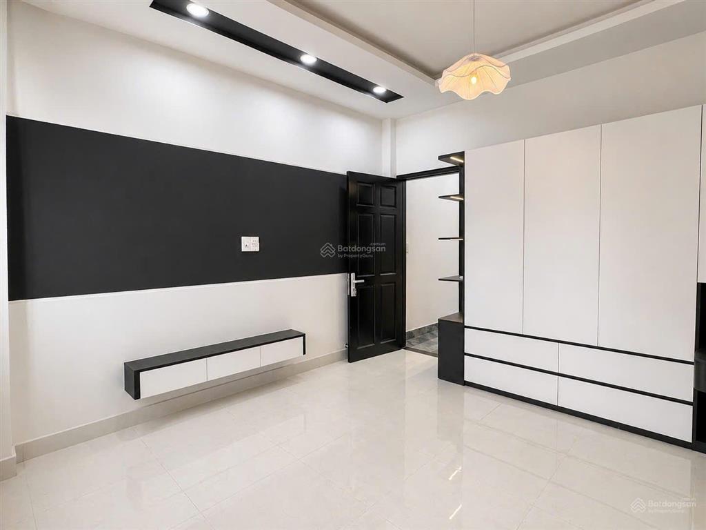 Bán nr đẹp ở bình hưng hòa, giá 6,38 tỷ, diện tích 47m2, 4pn, 3wc
