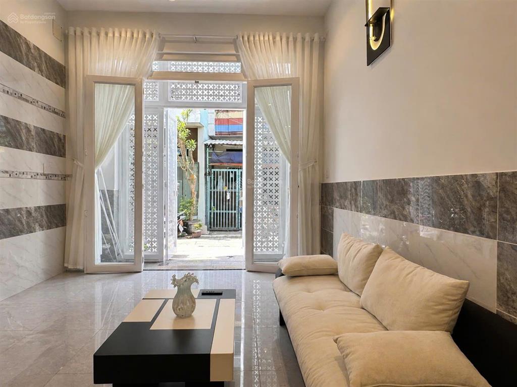 Bán nr đẹp ở bình hưng hòa, giá 6,38 tỷ, diện tích 47m2, 4pn, 3wc