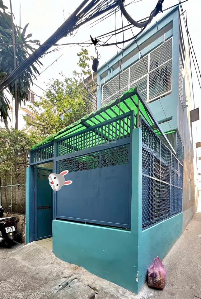 Q10  nhà 2 tầng đúc btct  50m² nở hậu  3pn  2wc  dòng tiền 15tr/th chỉ 8.8 tỷ