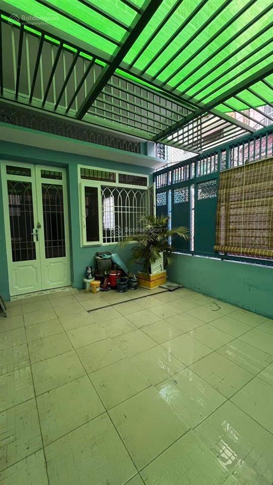 Q10  nhà 2 tầng đúc btct  50m² nở hậu  3pn  2wc  dòng tiền 15tr/th chỉ 8.8 tỷ