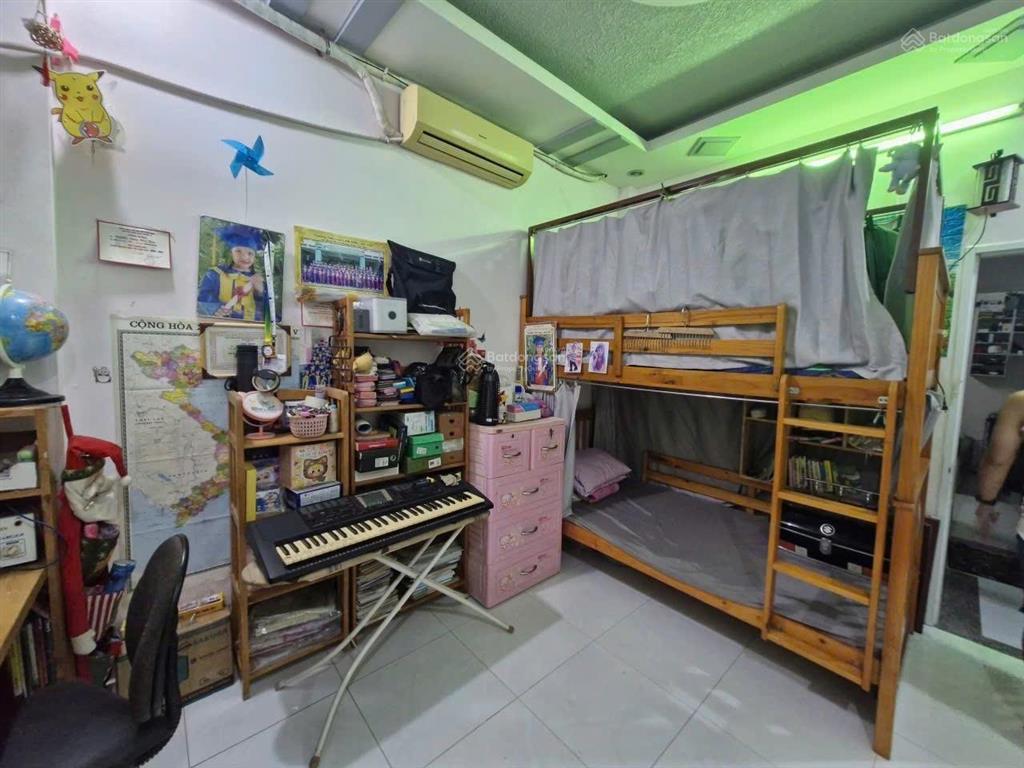 Nhà riêng 2 tầng 2pn tại nguyễn văn khối, gò vấp  diện tích 32m2  hẻmxh rộng rãi giá chỉ 4,4 tỷ