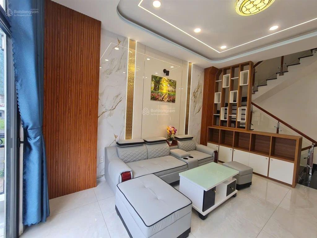 Nhà đẹp 4 tầng lò lu, thủ đức  diện tích 55m²  4pn 4wc  đường 8m  giá chỉ 8 tỷ còn tl