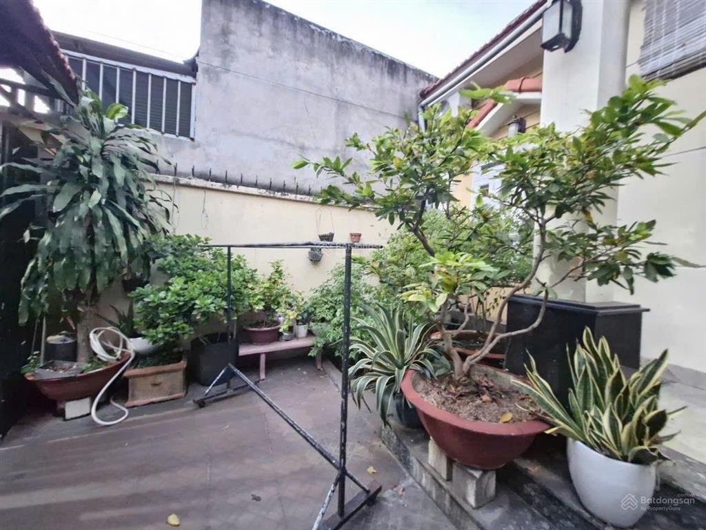 Biệt thự mini 3pn ở ngay tại làng tăng phú q9, 106m², ngang 6m, giá 7.6 tỷ.
