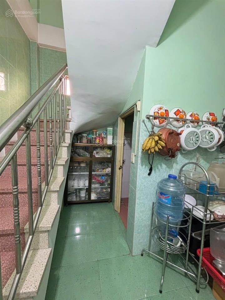 Nhà 2 tầng hẻm xe hơi thông  gần nhà thờ long bình  diện tích 74m² 3pn 2wc  chỉ 4,7 tỷ