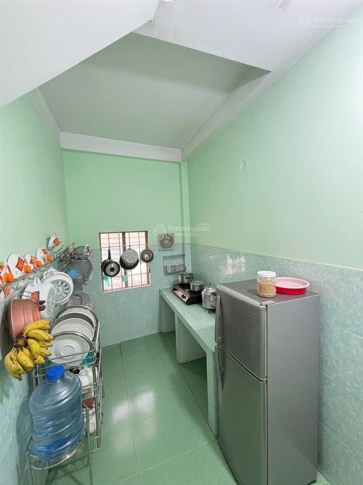 Nhà 2 tầng hẻm xe hơi thông  gần nhà thờ long bình  diện tích 74m² 3pn 2wc  chỉ 4,7 tỷ
