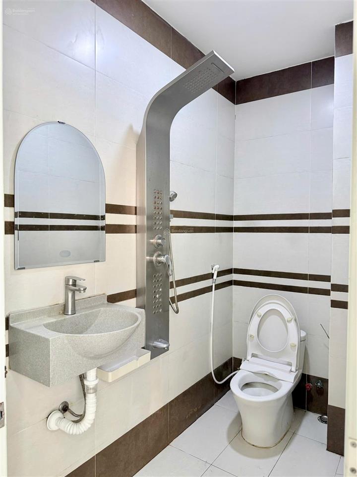Nhà riêng 4pn lô góc trần thánh tông, tân bình  75.3m² cn đủ  5 tầng  giá chỉ 8 tỷ