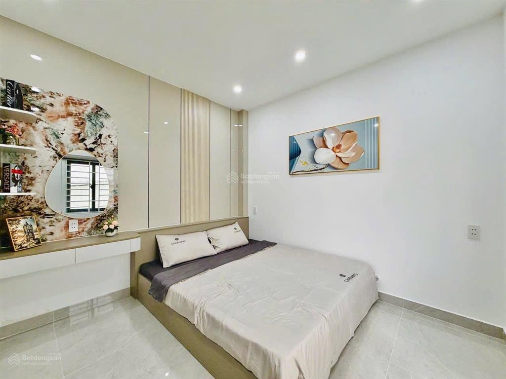 Chính chủ cần bán nhà 3tầngquận tân bìnhdt 3x11 nở hậu3pn3wcgiá chỉ 6,05tỷtặng full nội thất