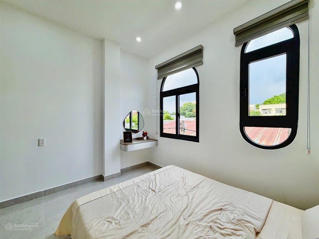 Chính chủ cần bán nhà 3tầngquận tân bìnhdt 3x11 nở hậu3pn3wcgiá chỉ 6,05tỷtặng full nội thất
