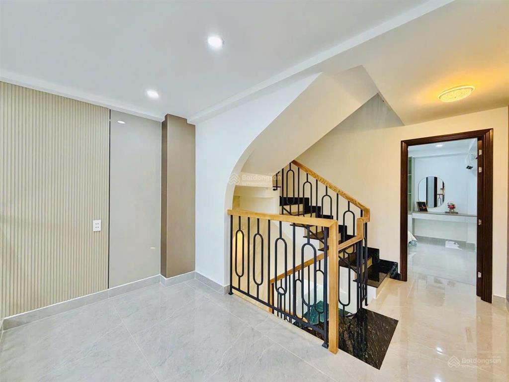 Chính chủ cần bán nhà 3tầngquận tân bìnhdt 3x11 nở hậu3pn3wcgiá chỉ 6,05tỷtặng full nội thất