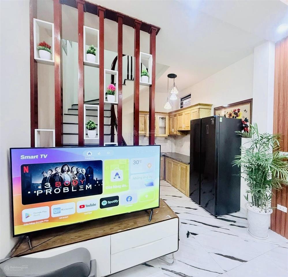 Nhà đẹp lung linh 3 tầng ô tô tránh ngay đặng văn bi chỉ 8.5 tỷ