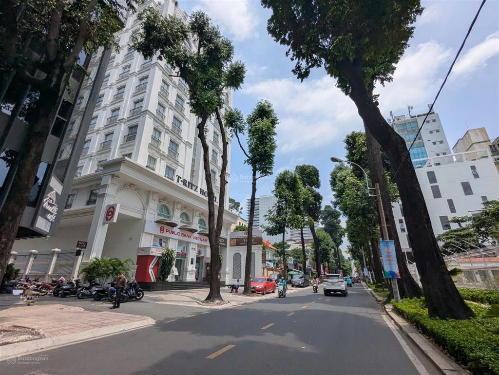 8002 đất vàng  mặt tiền phạm ngọc thạch xây cao tầng  giá bán chỉ 450 tỷ