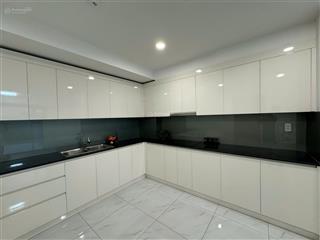Nhà em bán căn hộ 3pn  93m  có nội thất cb  nhỉnh 3 tỷ /căn