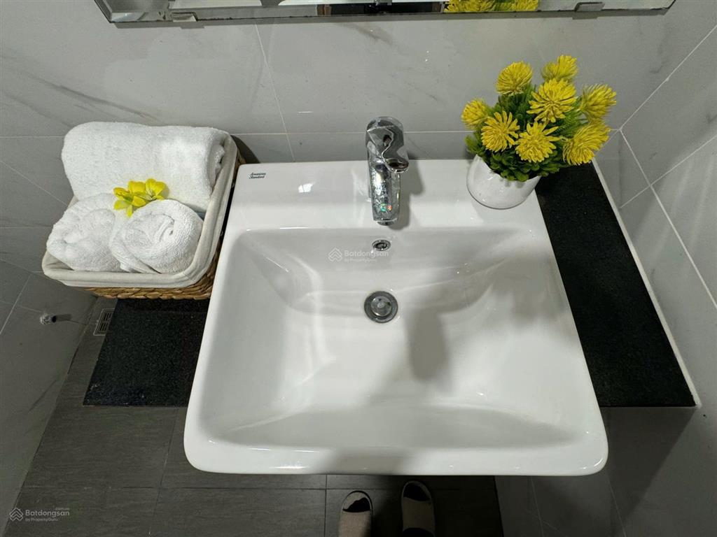 Bán căn hộ cao cấp 3pn 85m2, căn góc, nội thất, giá chỉ 2,x tỷ