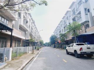 Nhà liền kề vsip  75m  sổ đỏ  chỉ 5,6 tỷ/căn  có gia lộc thiện chí xem mua nhà