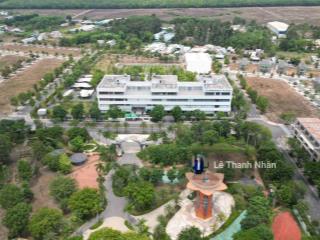 Lô góc 2 mặt tiền ngay ngã tư chỉ 3.7 tỷ (142m2, 7.5 x 20) gem sky world 92ha