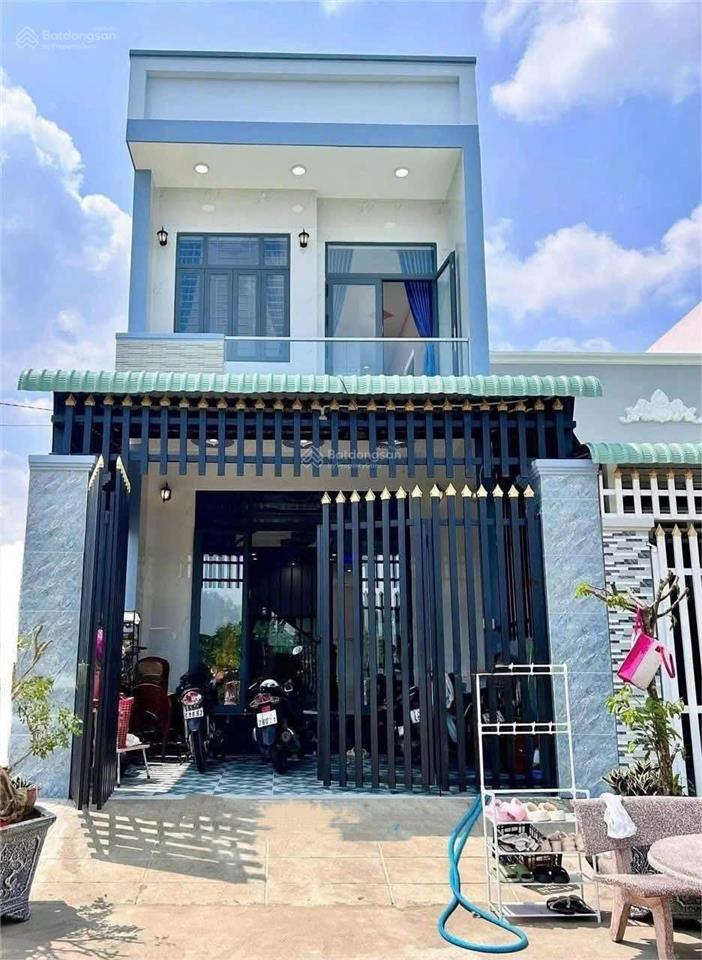 Bán nhà riêng tại trịnh như khuê, 3,25 tỷ, 90m2, 3pn, 3wc, mặt tiền 5m