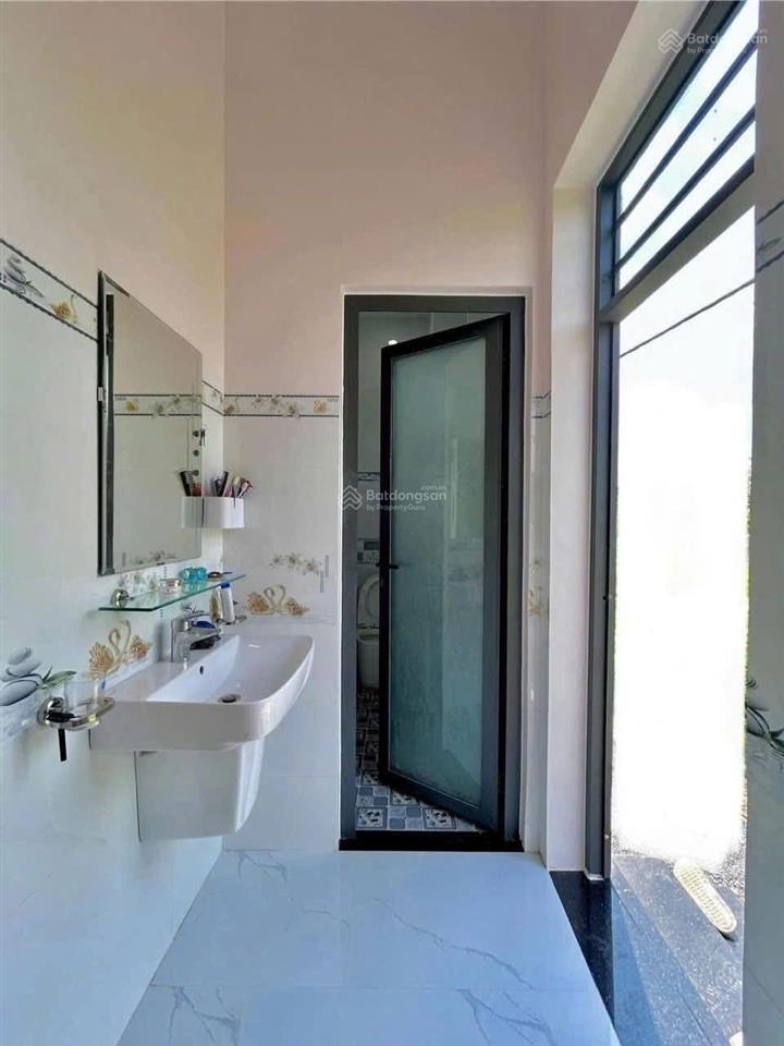 Bán nhà riêng tại trịnh như khuê, 3,25 tỷ, 90m2, 3pn, 3wc, mặt tiền 5m