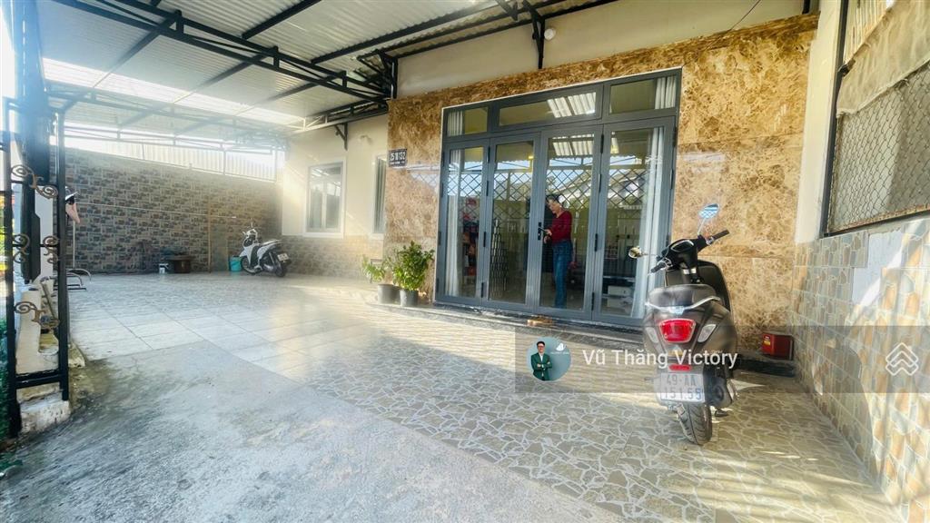 Bán nhà phường 10 đà lạt hẻm xe hơi, 138m², 4 phòng ngủ giá 5,8 tỷ