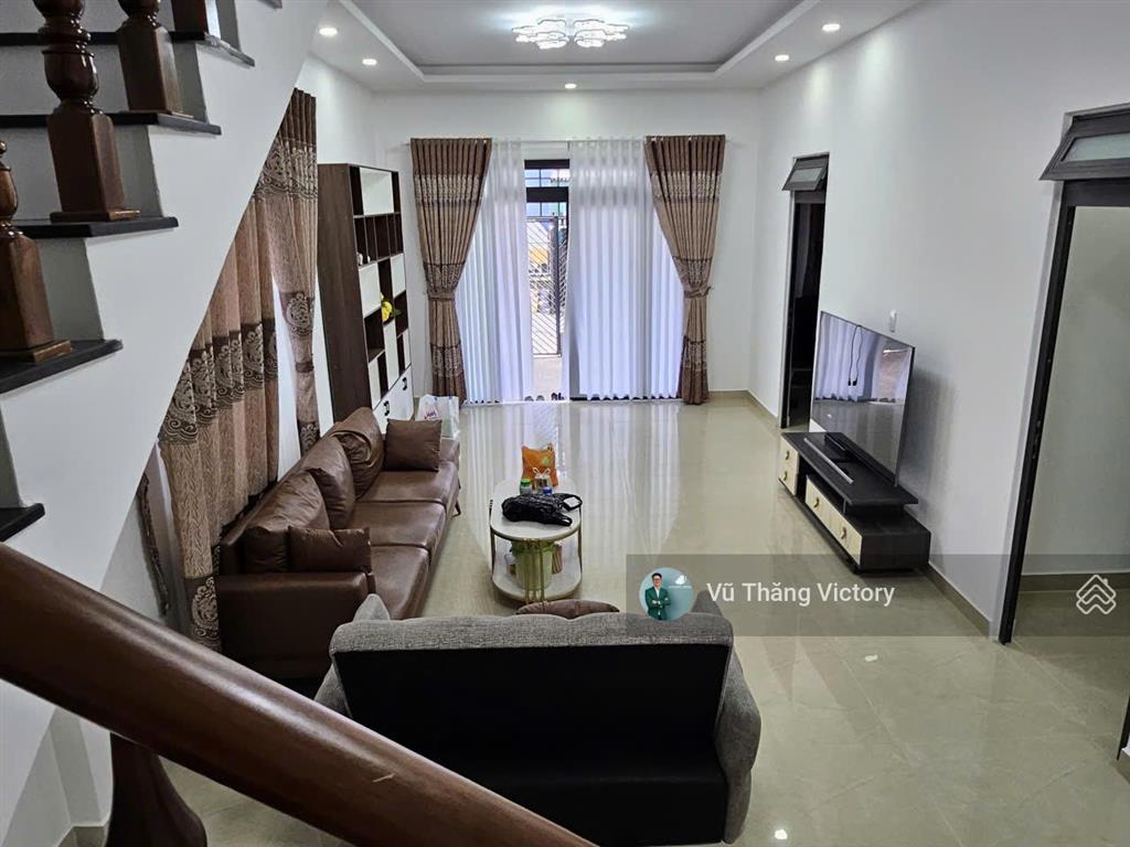Bán nhà phố đà lạt hẻm xe tải rộng hơn 7m đường ngô quyền, p. 6, đà lạt, giá 67 triệu/m2