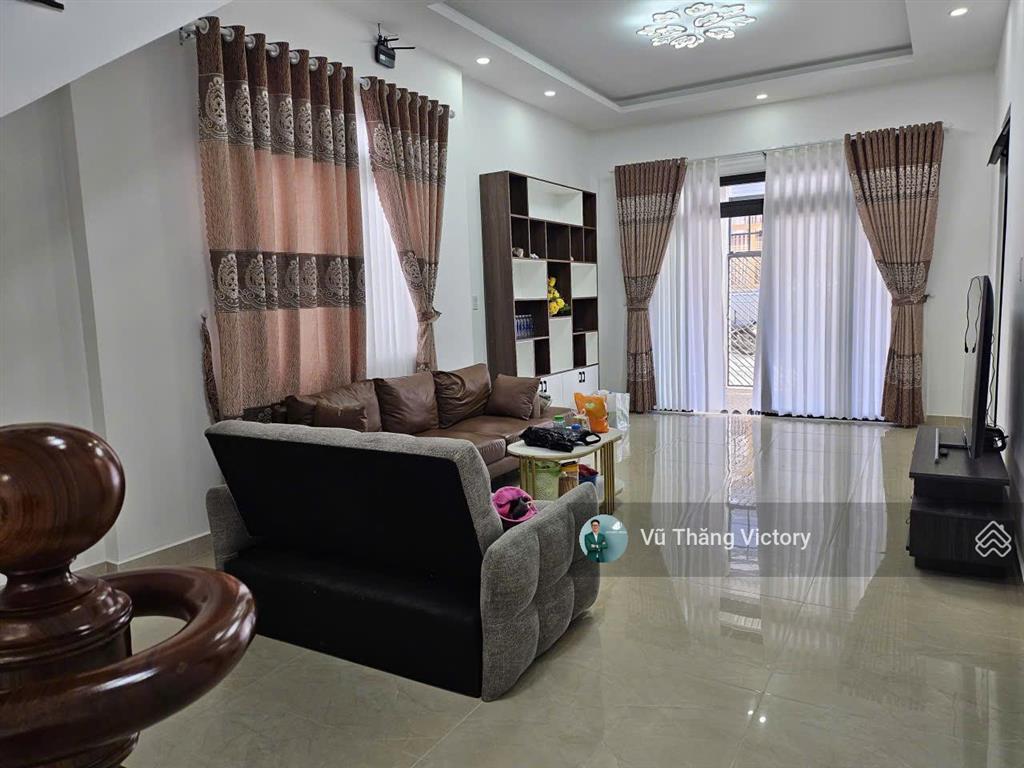 Bán nhà phố đà lạt hẻm xe tải rộng hơn 7m đường ngô quyền, p. 6, đà lạt, giá 67 triệu/m2