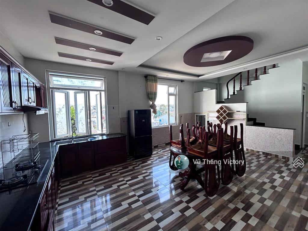 Bán nhà mặt tiền hẻm ôtô đà lạt, đường nguyễn trung trực, phường 4, giá 6 tỷ