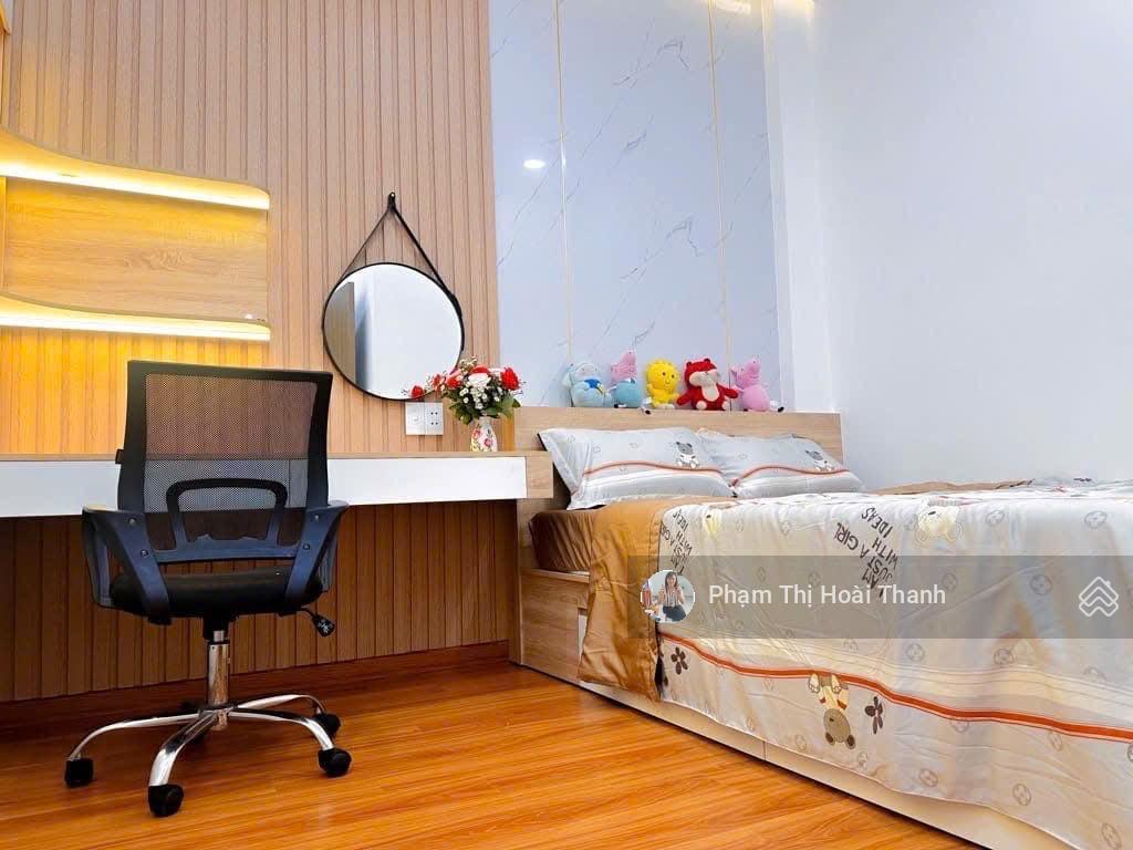 (12tr) cho thuê nhà 2 tầng hẻm xe tải đường nam hoà, gần ga metro, full nội thất, 3pn