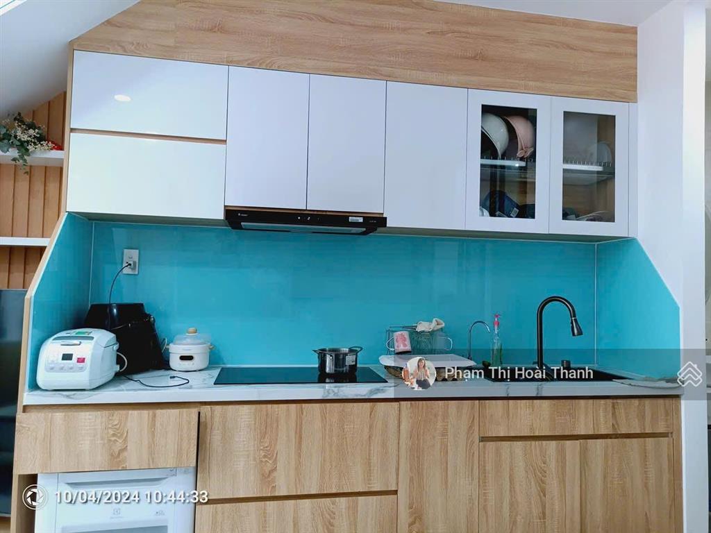 (12tr) cho thuê nhà 2 tầng hẻm xe tải đường nam hoà, gần ga metro, full nội thất, 3pn