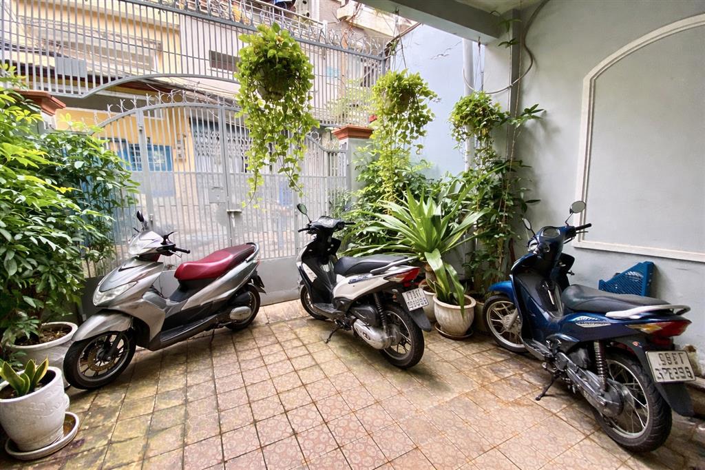 Tiếp tục giảm sâu 600tr căn nhà 4.7x17m, 1 trệt, 1 lầu hẻm xe hơi thông