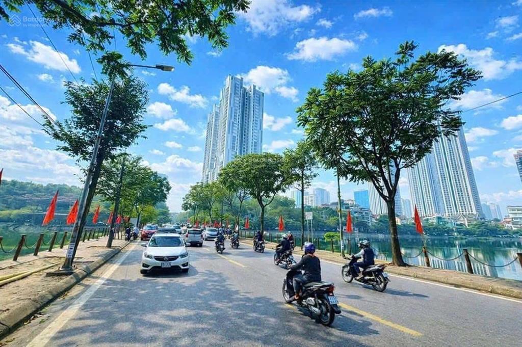 Phân lô ô tô văn quán, hà đông, dt 35m2*5 tầng, 3 thoáng, nội thất xịn, dân trí cao, nhỉnh 9 tỷ